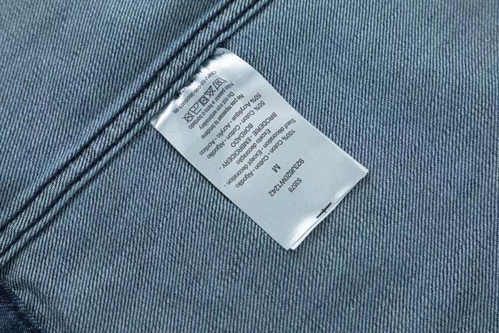 0560b41b01040c5b5302e78de5e54a17_1696644915_4128.jpg 0560b41b01040c5b5302e78de5e54a17_1696644915_4128.jpg