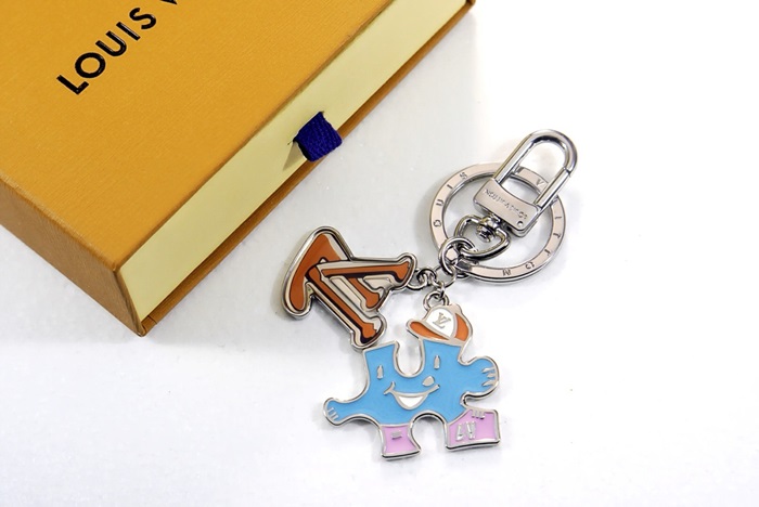 72e79a36f26881da13481448db2a51a5_1705848858_2197.JPG 72e79a36f26881da13481448db2a51a5_1705848858_2197.JPG