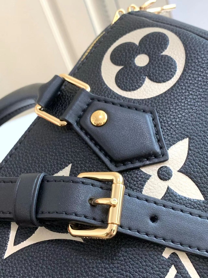 5758dd7fd2ec680a28082a28a2dfc55b_1718777057_1054.jpg 5758dd7fd2ec680a28082a28a2dfc55b_1718777057_1054.jpg