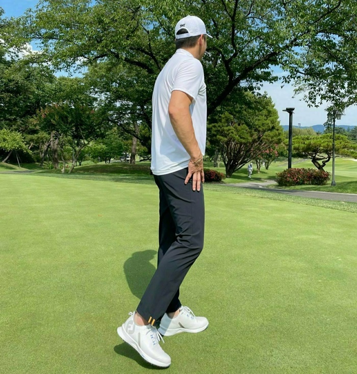 b724d3b8bf3112d20b7a75feb1b8ff73_1718790864_1972.jpg b724d3b8bf3112d20b7a75feb1b8ff73_1718790864_1972.jpg