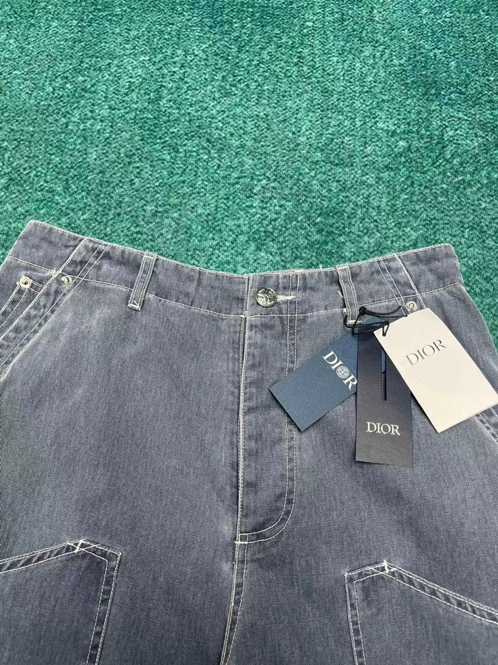 b3d73d3ca7ef47fc82694882d28e452c_1721804615_044.jpg b3d73d3ca7ef47fc82694882d28e452c_1721804615_044.jpg