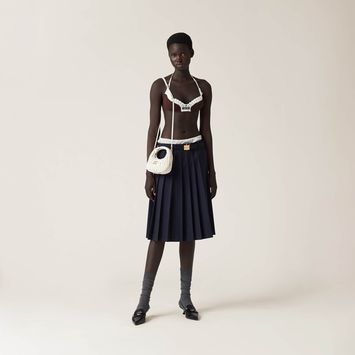 e937cc1232c8b069feea5a3d3486bc7e_1721743144_4577.JPG e937cc1232c8b069feea5a3d3486bc7e_1721743144_4577.JPG