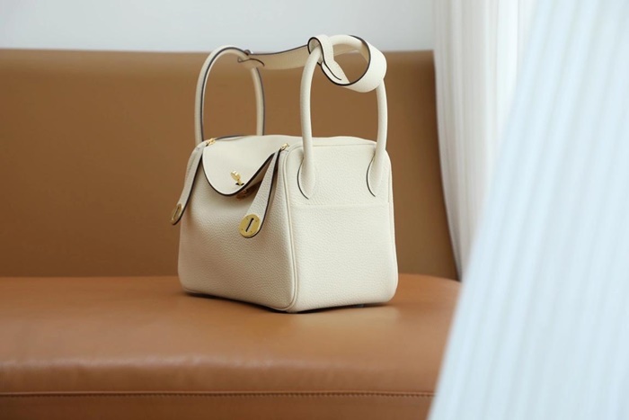 43a0e2aad23c88b6b2d7eadb267e495e_1724640591_881.jpg 43a0e2aad23c88b6b2d7eadb267e495e_1724640591_881.jpg