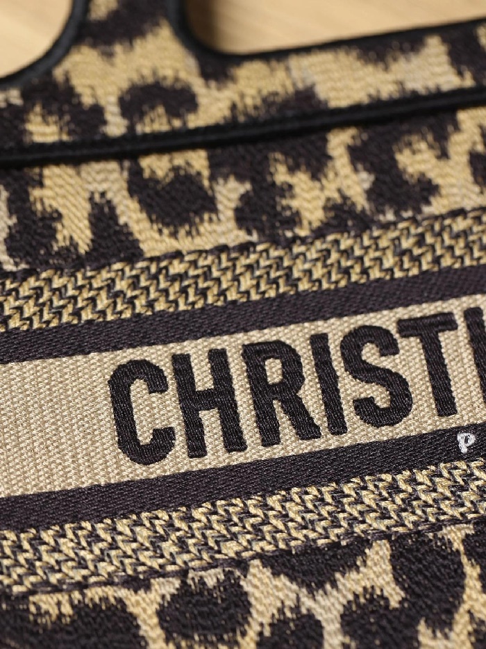 8ca0fe5f4e094a59a732bd5052a944b8_1724903293_5602.jpg 8ca0fe5f4e094a59a732bd5052a944b8_1724903293_5602.jpg