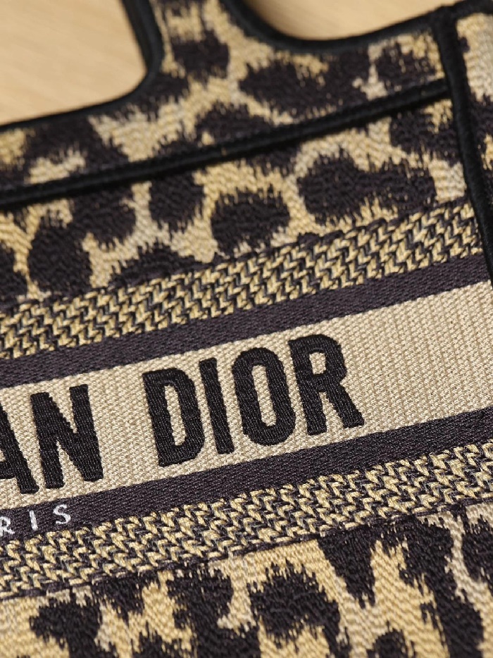 8ca0fe5f4e094a59a732bd5052a944b8_1724903294_6946.jpg 8ca0fe5f4e094a59a732bd5052a944b8_1724903294_6946.jpg