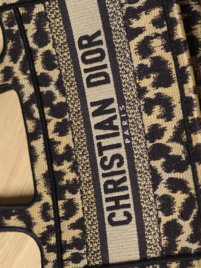 8ca0fe5f4e094a59a732bd5052a944b8_1724903295_4399.jpg 8ca0fe5f4e094a59a732bd5052a944b8_1724903295_4399.jpg