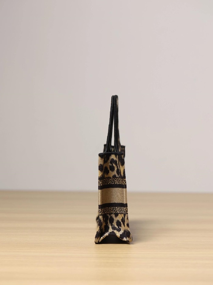 8ca0fe5f4e094a59a732bd5052a944b8_1724903296_2678.jpg 8ca0fe5f4e094a59a732bd5052a944b8_1724903296_2678.jpg