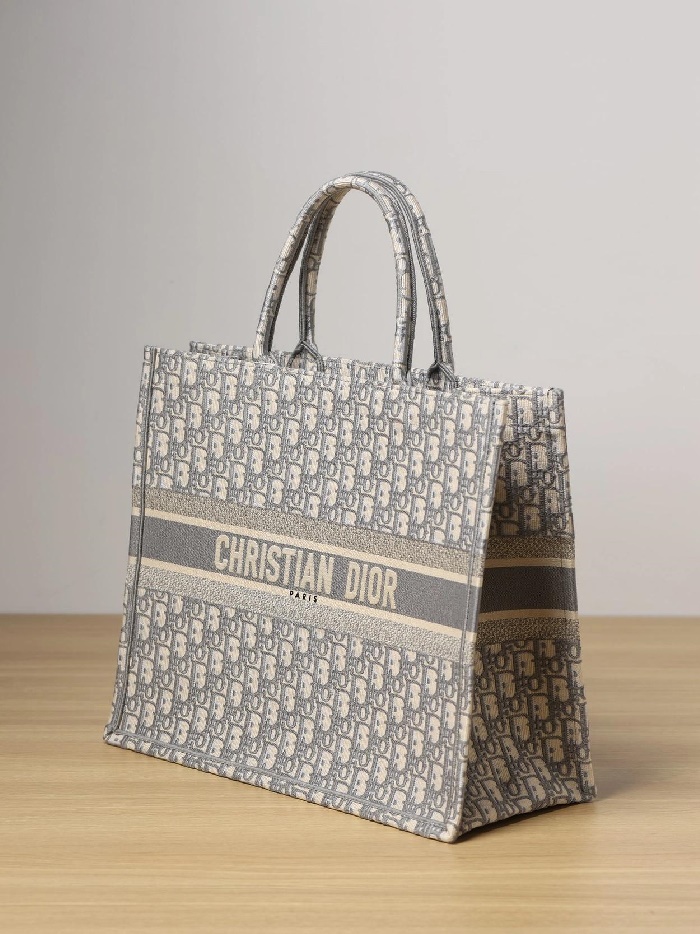 ae1e4137083b036b816774f6fd352252_1724908136_8519.jpg ae1e4137083b036b816774f6fd352252_1724908136_8519.jpg