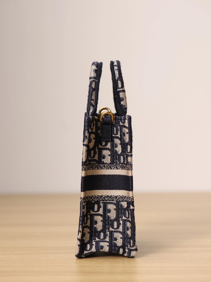 db7396626b3ec2d9f068a4bad9e2bf2c_1724901017_208.jpg db7396626b3ec2d9f068a4bad9e2bf2c_1724901017_208.jpg