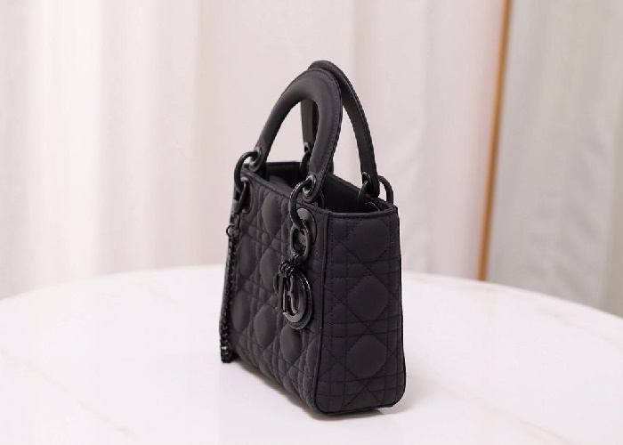 ea4464d2480205a25b239e0d3aa044e7_1724921382_7811.jpg ea4464d2480205a25b239e0d3aa044e7_1724921382_7811.jpg