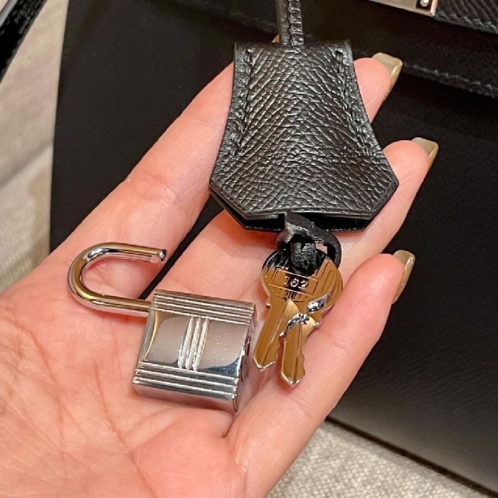 f81e9d0e24f844d697d43b29d9b47750_1724816385_3154.jpg f81e9d0e24f844d697d43b29d9b47750_1724816385_3154.jpg