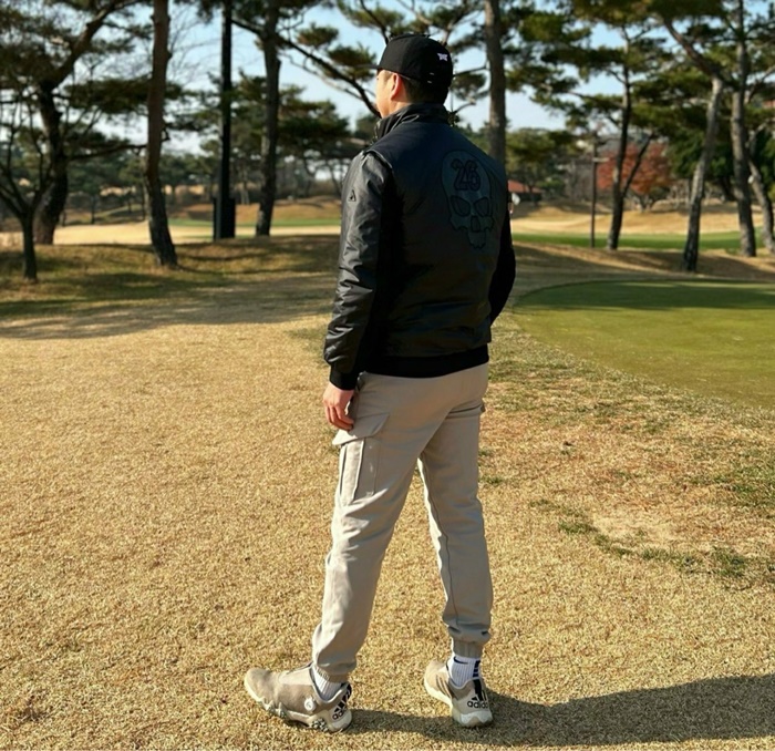 b1a8cc5e918d6809c7e79459b0cba61e_1739362193_5776.jpg b1a8cc5e918d6809c7e79459b0cba61e_1739362193_5776.jpg