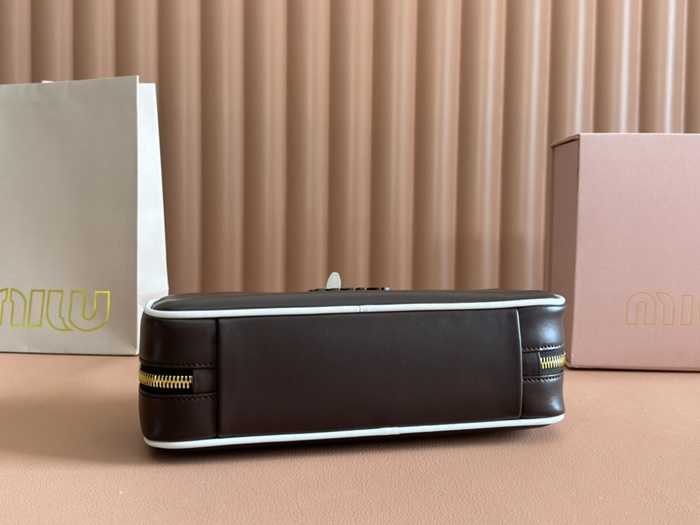 95c1403385d40cd72b8973d80bf6bbe2_1748830090_2043.jpg 95c1403385d40cd72b8973d80bf6bbe2_1748830090_2043.jpg