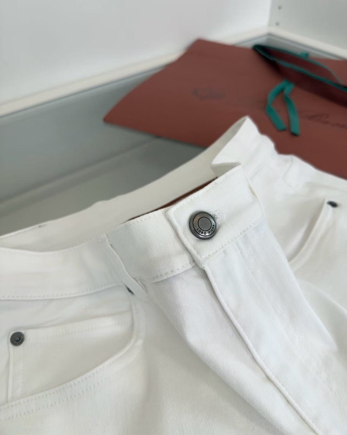 9671026490a61df5ec9e9d69fd996d7b_1750669657_6843.jpg 9671026490a61df5ec9e9d69fd996d7b_1750669657_6843.jpg