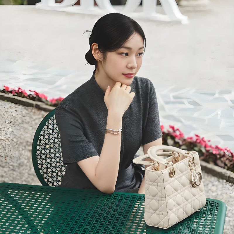 레이디디올.jpg