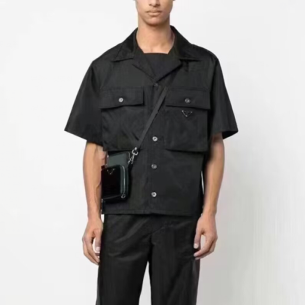 ❤2023 프라다 남성 크루넥 블랙 반팔셔츠 - Mens Black Tshirts - Pra02649x