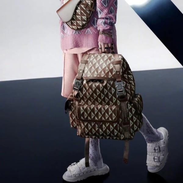 ❤디올 남성 다이아몬드 카멜 백팩 - Mens Camel Back Pack - dio02116x