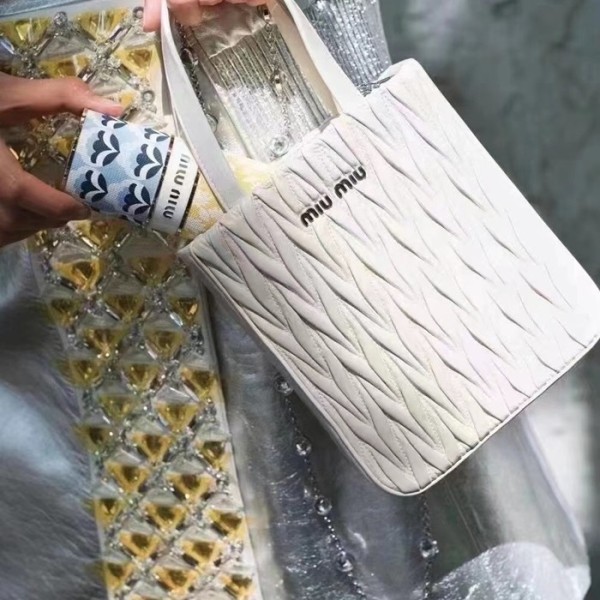 ❤미우미우 여성 화이트 핸드백 - Miumiu Womens White Hand Bag - miu278x