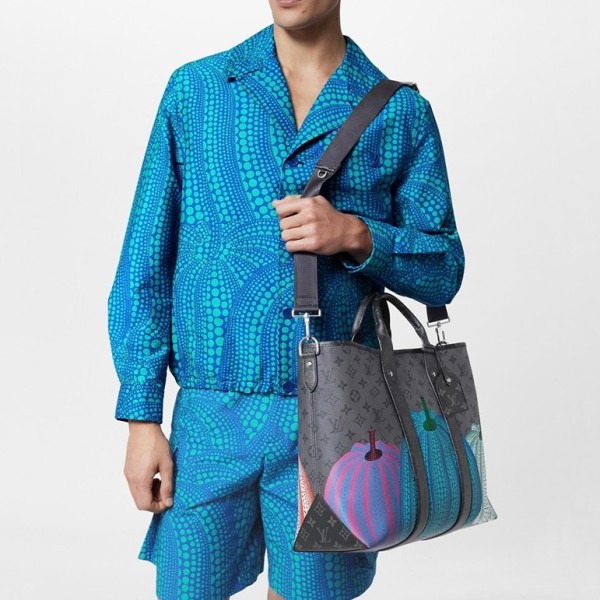 ❤루이비통 남성 블랙 크로스백 - Louis Vuitton Mens Black Cross Bag - lv834x