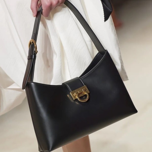 ❤페라가모 여성 블랙 숄더백 - Ferragamo Womens Black Shoulder Bag - sf36x