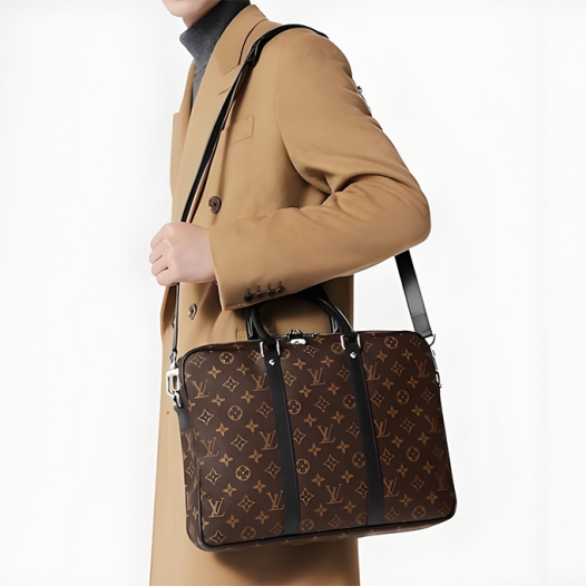 ★루이비통 남성 포르트 도큐멍 보야주 PM M52005 - Louis vuitton Mens Black Tote Bag - lv1832x