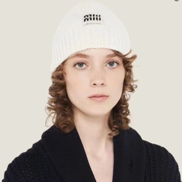 ❤미우미우 여성 화이트 비니 - Miumiu Womens White Beanie - miu323x