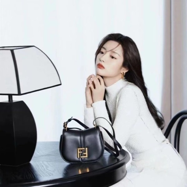 ❤펜디 여성 블랙 크로스백 - Fendi Womens Cross Bag - feb192x