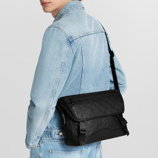 루이비통 남성 메신저 보야주 PM 크로스백 M25121 - Louis vuitton Mens Voyager Bag - lvb311x