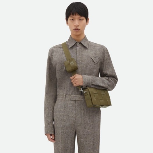 ❤보테가 베네타 남성 카키 카세트백 - Bottega Veneta Mens Khaki Cassette Bag - bvb464x