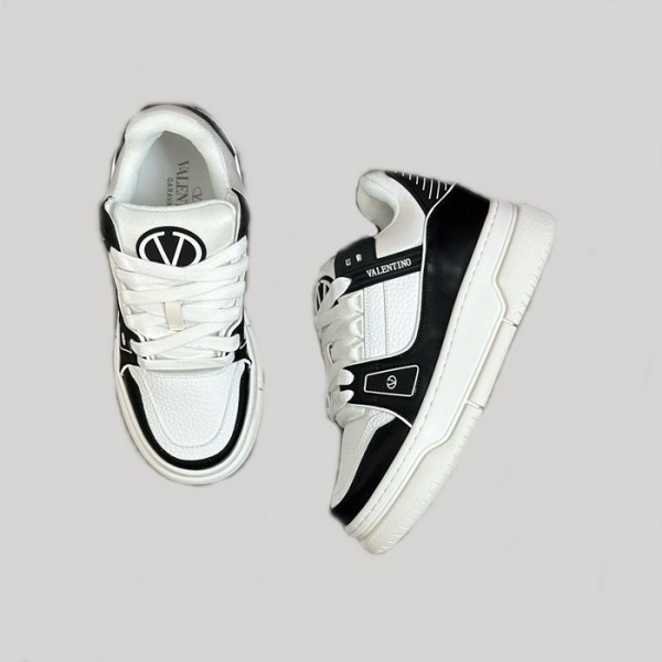 ❤발렌티노 남/녀 블랙 스니커즈 - Valentino Unisex Black Sneakers - vas749x