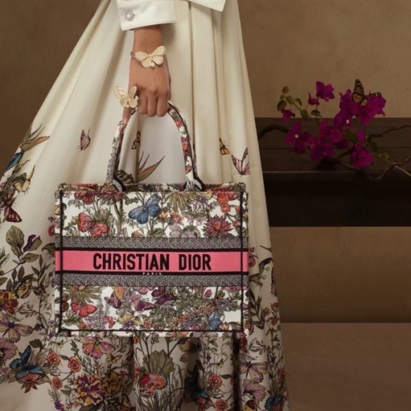 ❤디올 여성 자수 북토트 M1296 - Dior Womens Book Tote - dib2024x
