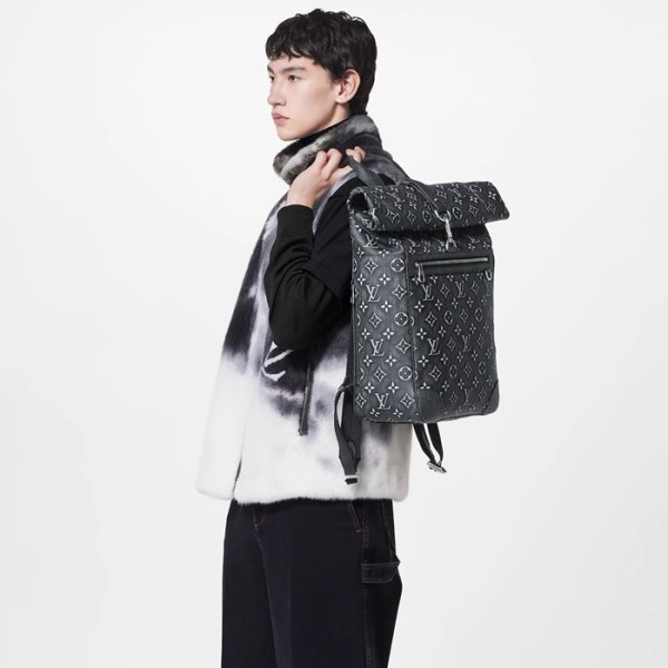 ❤루이비통 남성 롤 탑 백팩 M21359 - Louis vuitton Mens Roll Top Backpack - lvb2217x