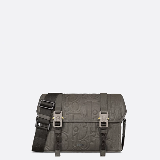 디올 남성 히트 더 로드 플랩 스트랩백 - Dior Mens Hit the Road Flap Strap Bag