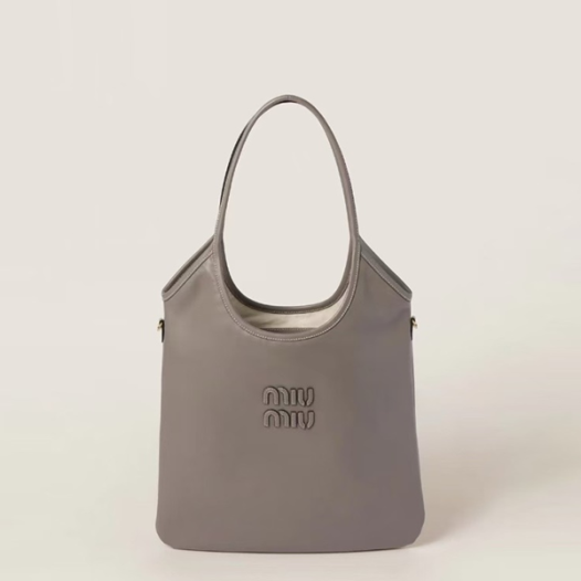 ★미우미우 여성 아이비 가죽 백 레귤러 - Miumiu Womens Tote Bag