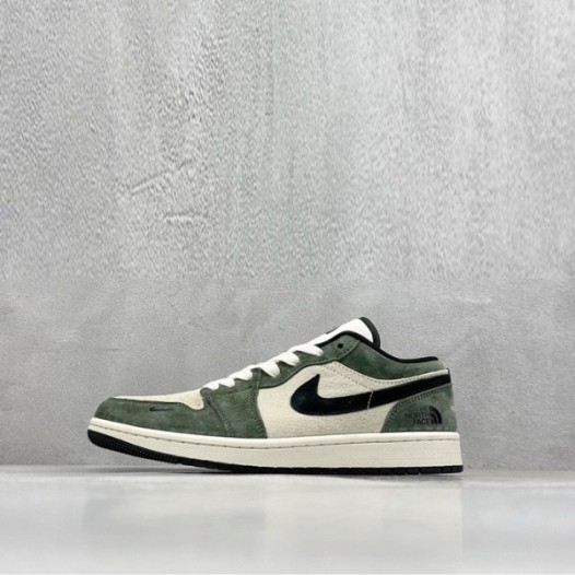❤나이키 x 노스페이스 남/녀 로우 스니커즈 - Nike Air Jordan 1 Low x The North Face Unisex Sneaker - nis1723x