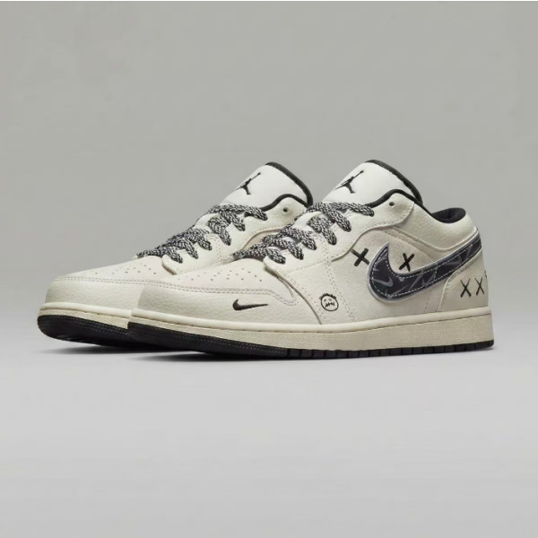 ❤나이키 남/녀 로우 스니커즈 - Nike Air Jordan 1 Low Unisex Sneaker - nis1724x