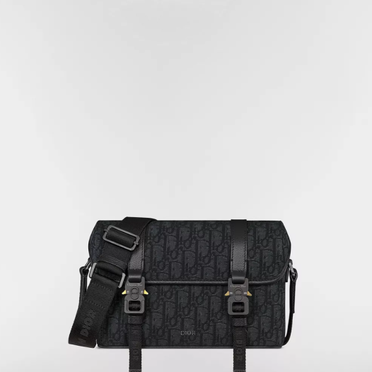 ★디올 남성 히트 더 로드 플랩 스트랩백 - Dior Mens Hit the Road Flap Strap Bag