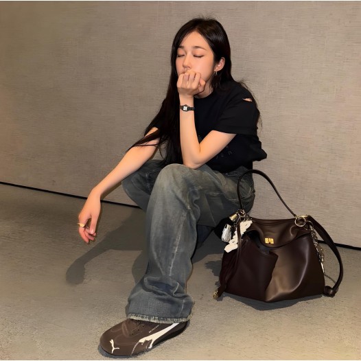 발렌시아가 노윤서 로데오 금장 핸드백 미디엄 블랙 Balenciaga Women Bag