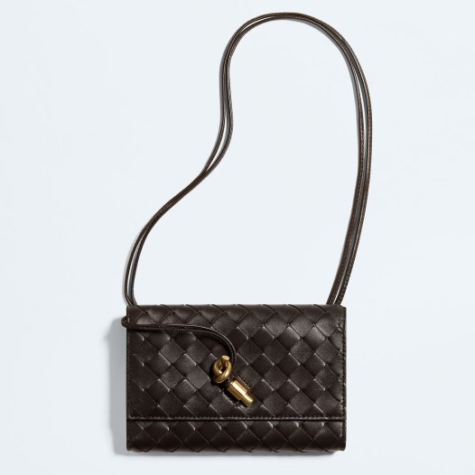 보테가베네타 여성 안디아모 스트랩 파우치 폰단트 Bottega veneta Womens